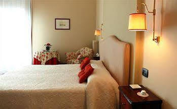 Alla Marina Bed And Breakfast Trapani Extérieur photo
